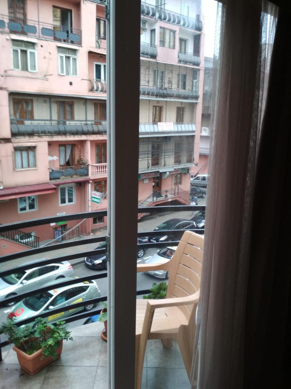 Guesthouse Melikishvili 57 Batumi Exterior photo
